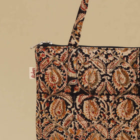 Handcrafted Quilted Handbag 17