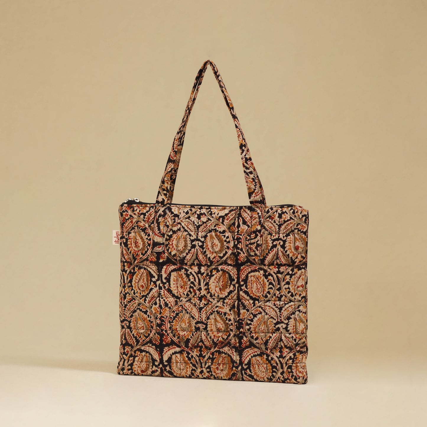 Handcrafted Quilted Handbag 17