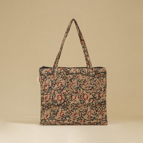 Handcrafted Quilted Handbag 22