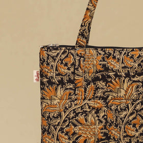 Handcrafted Quilted Handbag 23