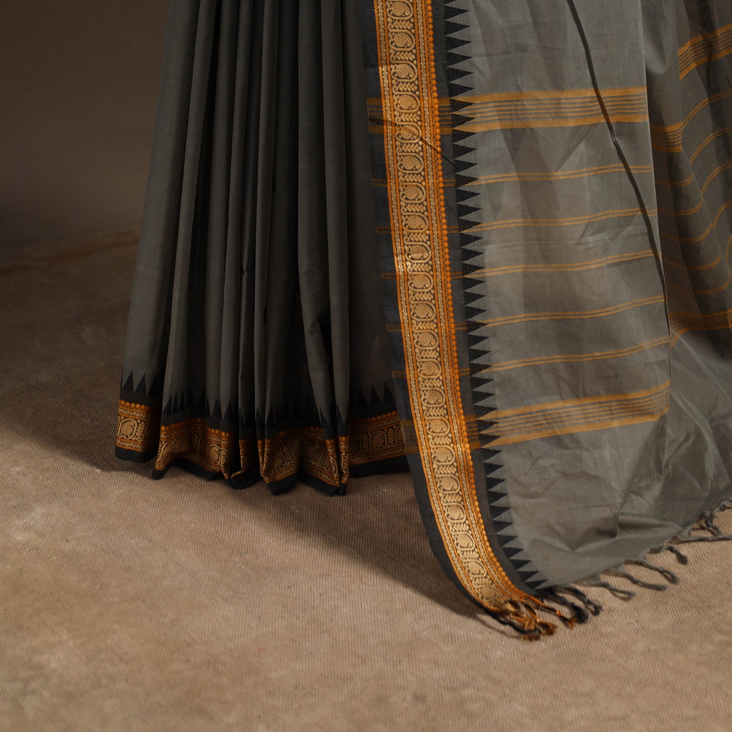 Grey - kandangi chettinad cotton saree with border 67