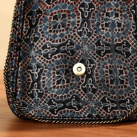 embroidered party hand bag