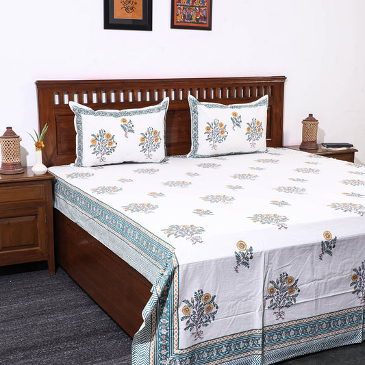 White - Sanganeri Block Printed Cotton Double Bed Cover with Pillow Covers (108 x 90 in)