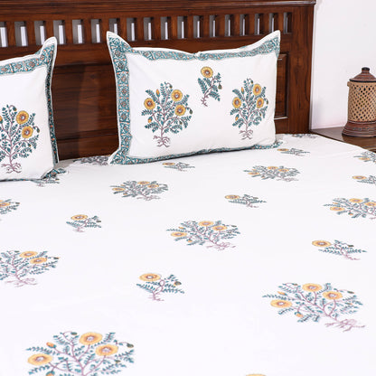 White - Sanganeri Block Printed Cotton Double Bed Cover with Pillow Covers (108 x 90 in)