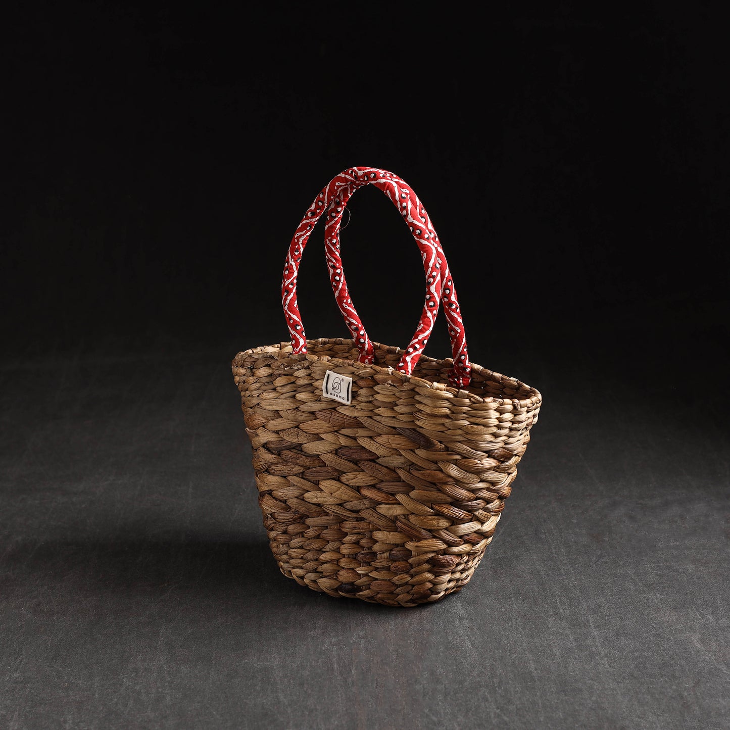 Brown - Handcrafted Organic Water Hyacinth Magnificent Basket