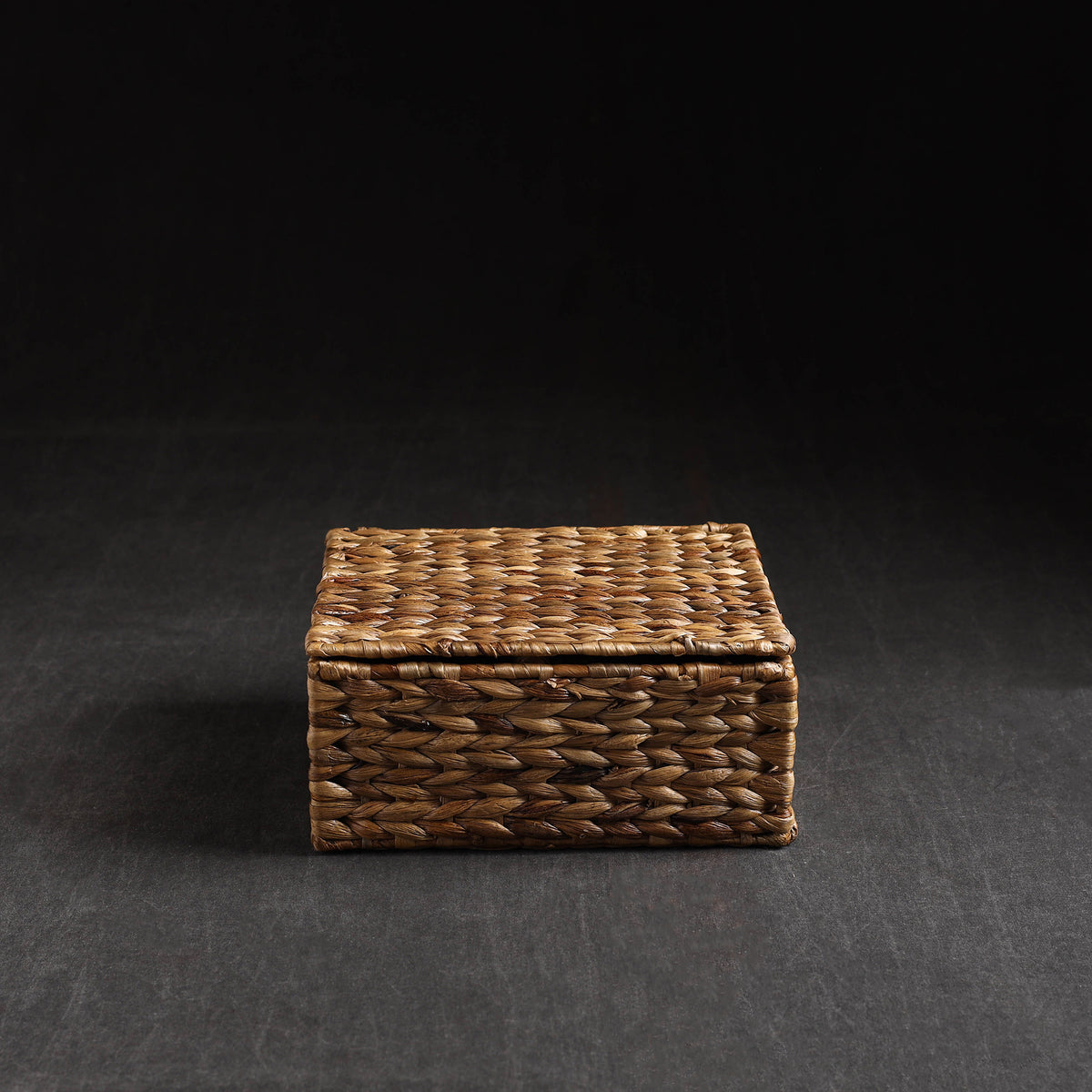 Brown - Handmade Water Hyacinth Basket with lid 05