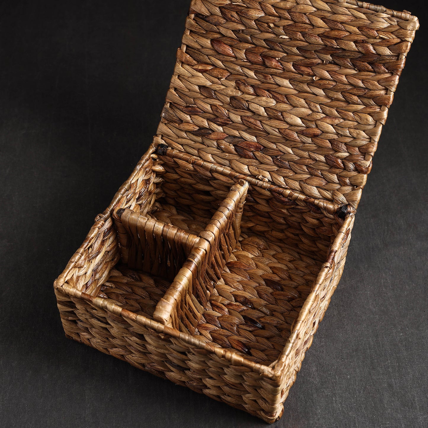 Brown - Handmade Water Hyacinth Basket with lid 05