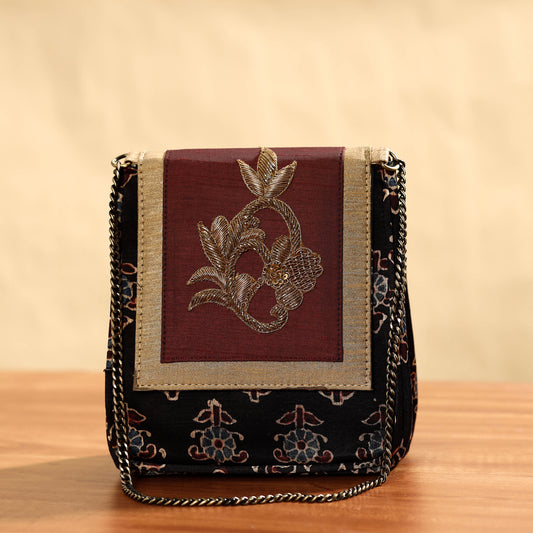 Fabric Embellished Embroidered Party Hand Bag