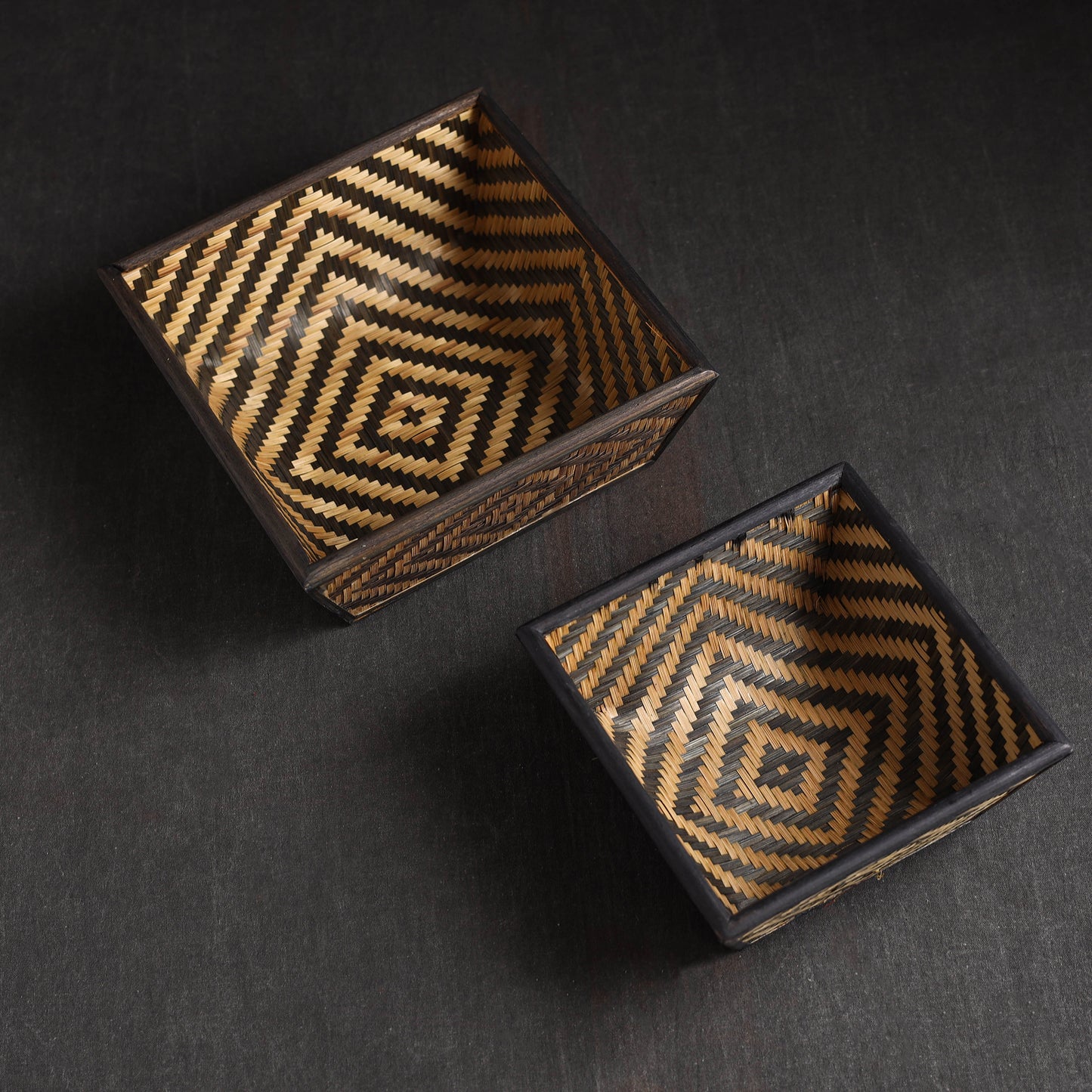 Brown - Kadam Haat Handmade Bamboo Fruit Basket (Black - Set of 2)