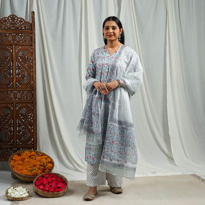 Buy Block Print Cotton Sanganeri Kurta Set