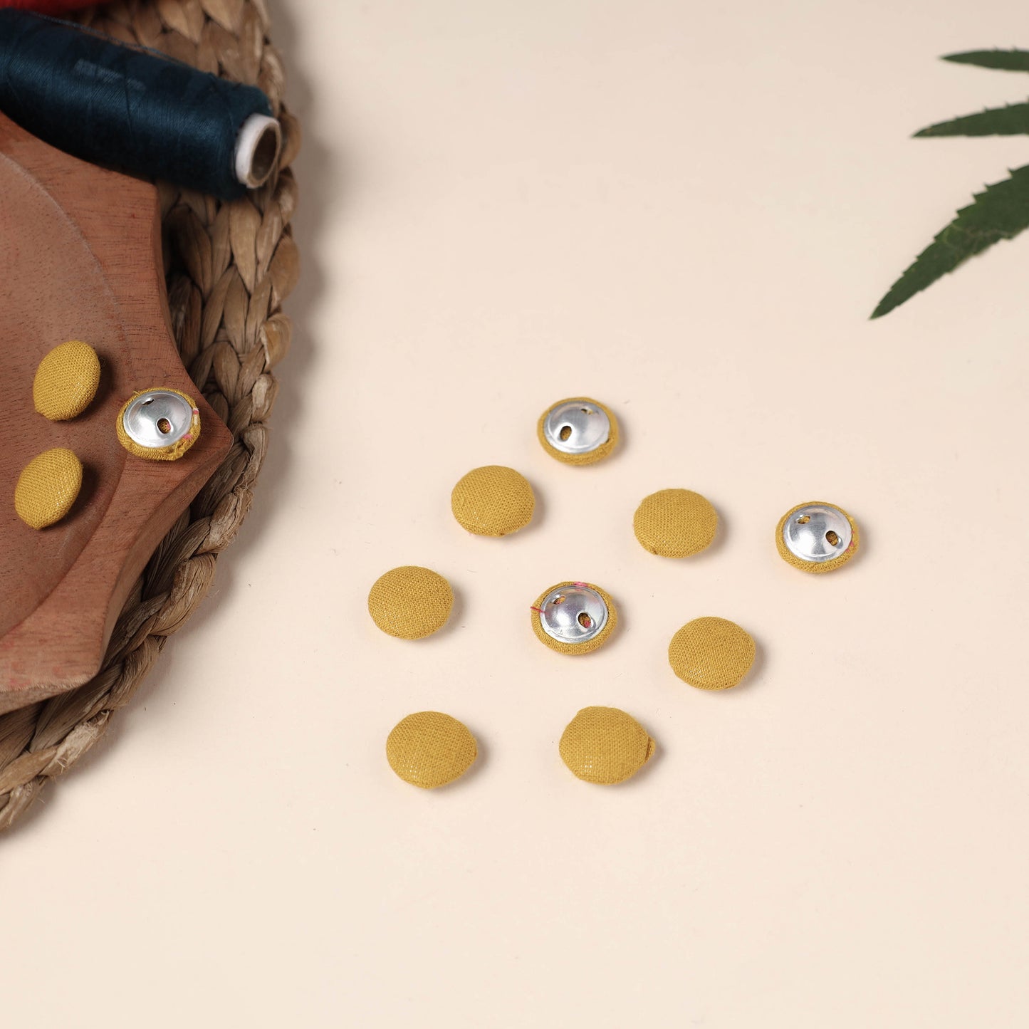  Buttonbaaz Handmade Fabric Button Small 