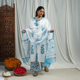 Buy Blue Block Print Cotton Sanganeri Kurta Set