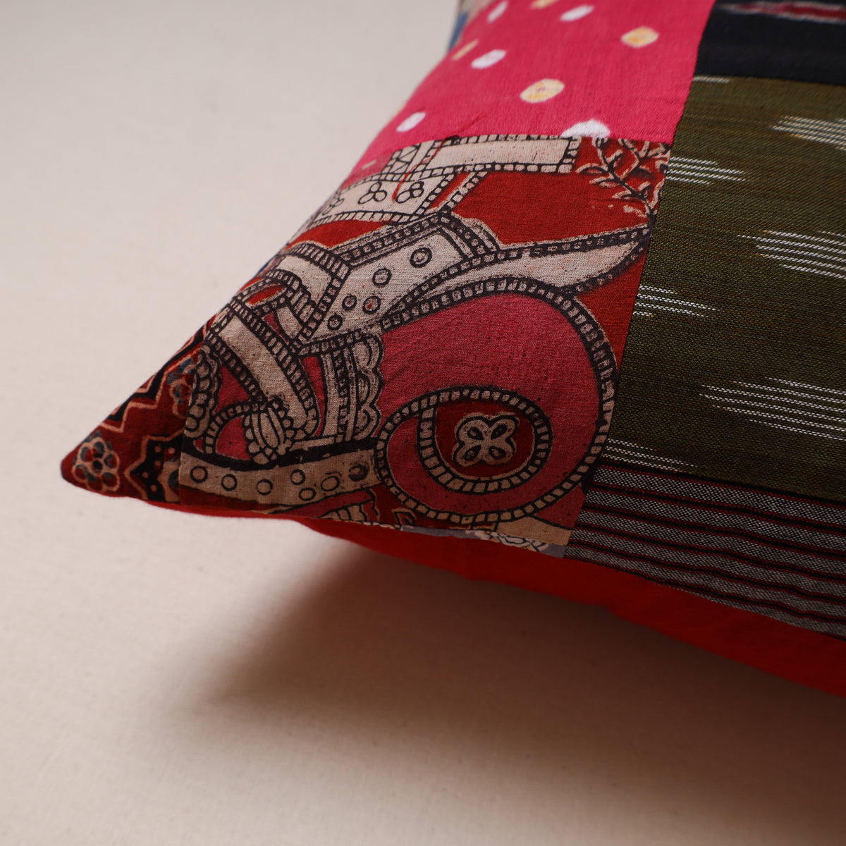 Patchwork Cushion Cover (16 x 16 in) 59