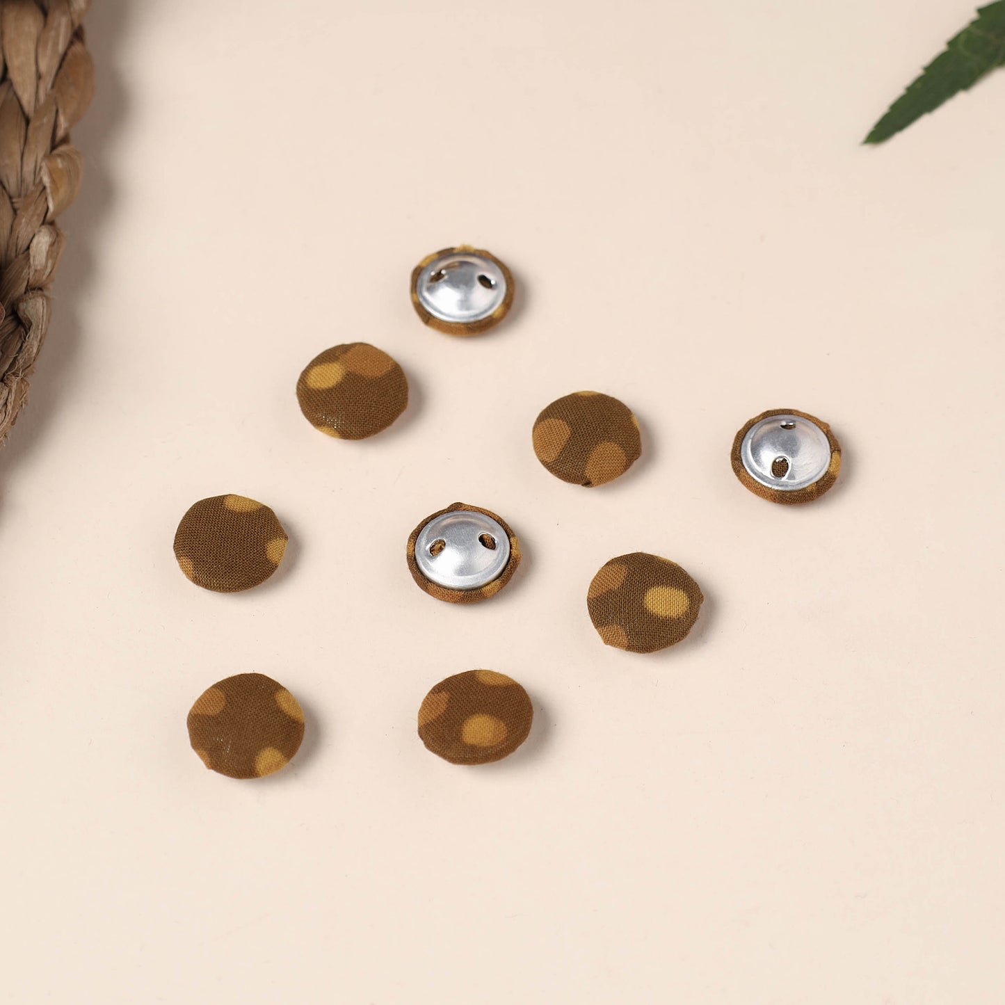  Buttonbaaz Handmade Fabric Button Small 