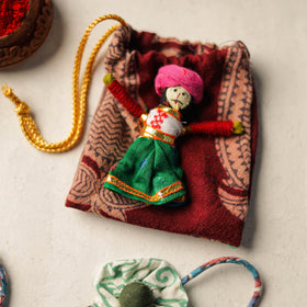 Buy Handcrafted Flower Fabart Rakhi 37 Online at iTokri.com