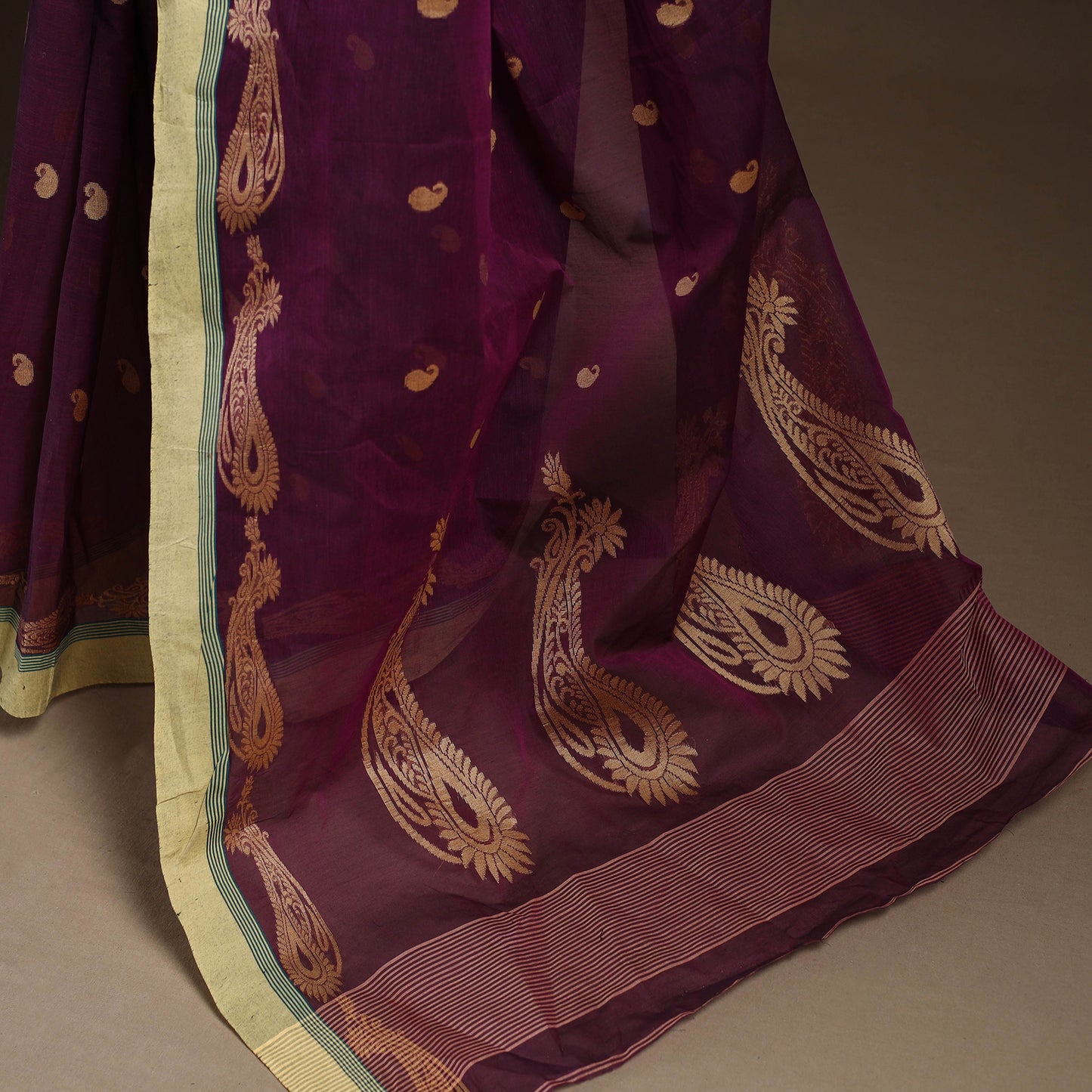 Purple Bengali Tant Saree with Matching Jewellery & Blouse