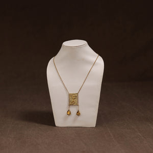 Miharu Tribal Dokra Brass Pendant Necklace 04