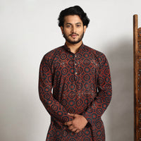  Ajrakh men kurta