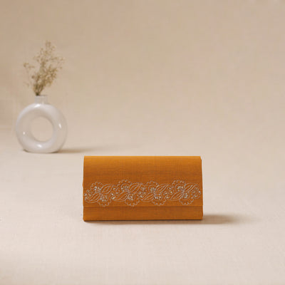 Zardozi Hand Embroidered Clutch 09