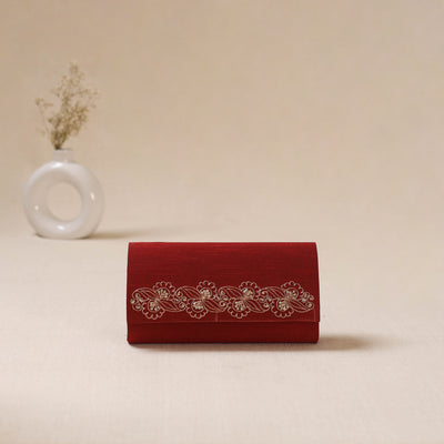 Zardozi Hand Embroidered Clutch 11