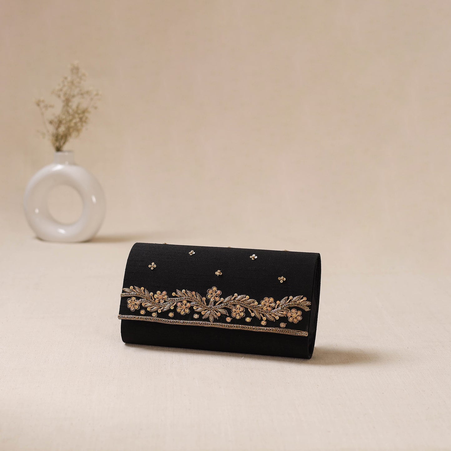 Zardozi Hand Embroidered Clutch 13