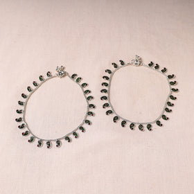 Buy Handcrafted Paka Meenakari Anklets (Pair) Online at iTokri.com