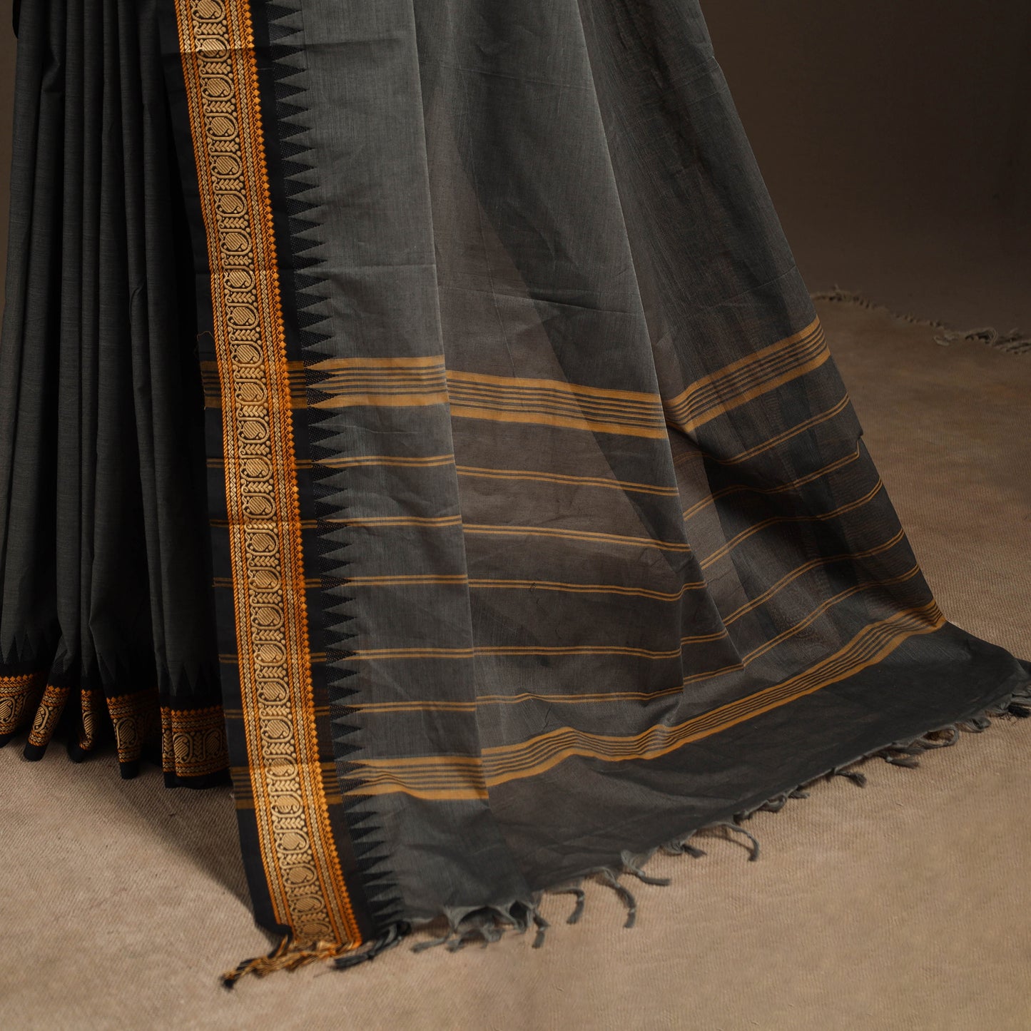 Grey - kandangi chettinad cotton saree with border 111