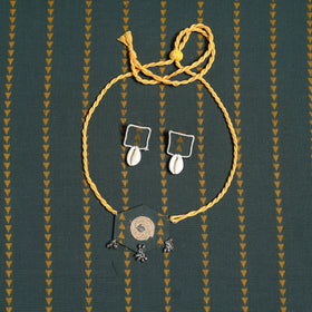 Red - bengali tant saree with matching jewellery & blouse