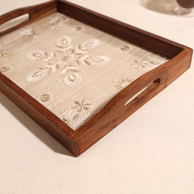 Lucknowi Chikankari Zari Hand Embroidered Sheesham Wood Tray 01