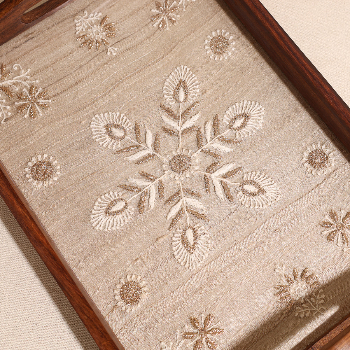 Lucknowi Chikankari Zari Hand Embroidered Sheesham Wood Tray 01
