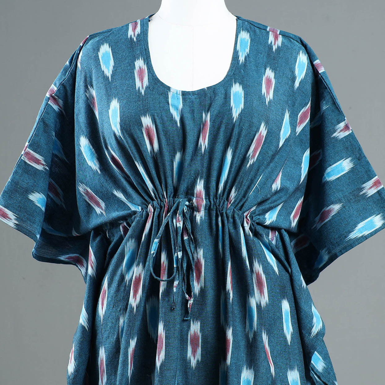  Ikat kaftan