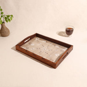Lucknowi Chikankari Zari Hand Embroidered Sheesham Wood Tray 03