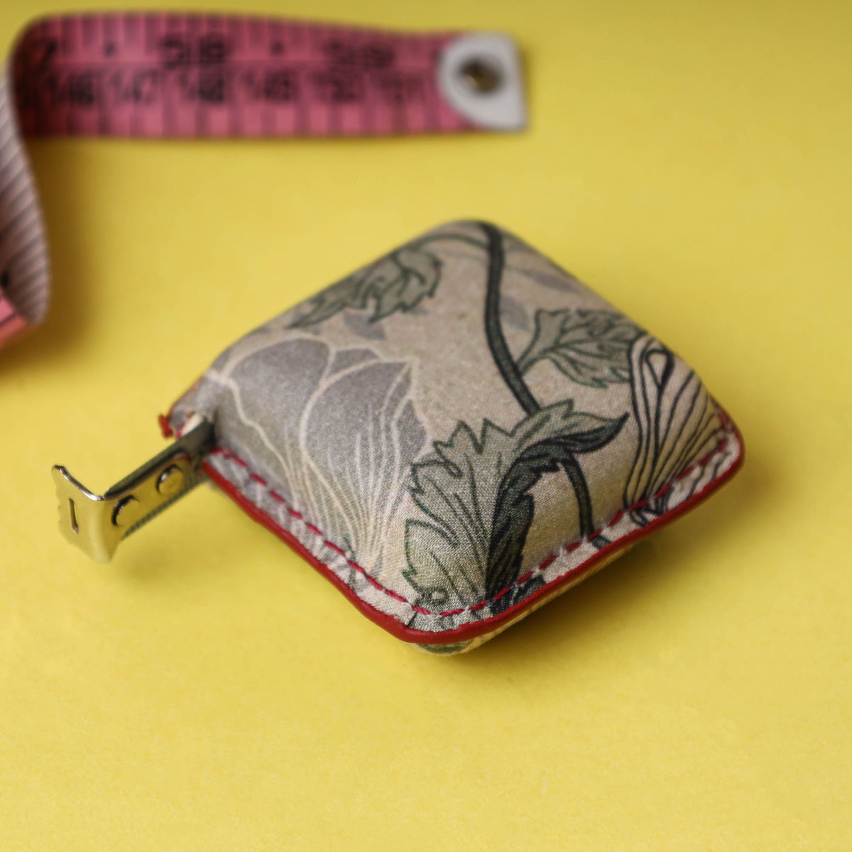 Floral Printed Multipurpose Measuring Tape 32