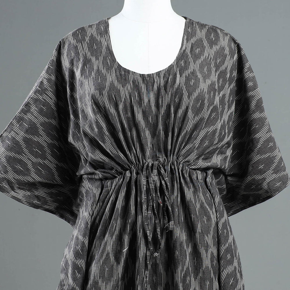 Ikat kaftan