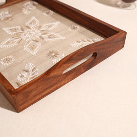 Lucknowi Chikankari Zari Hand Embroidered Sheesham Wood Tray 05