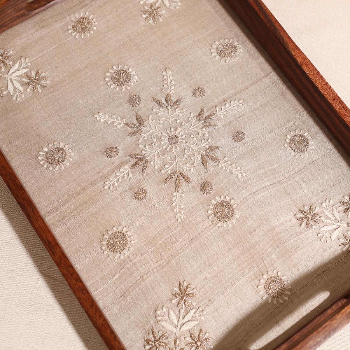 Lucknowi Chikankari Zari Hand Embroidered Sheesham Wood Tray 06