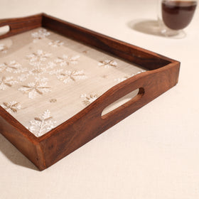 Lucknowi Chikankari Zari Hand Embroidered Sheesham Wood Tray 07