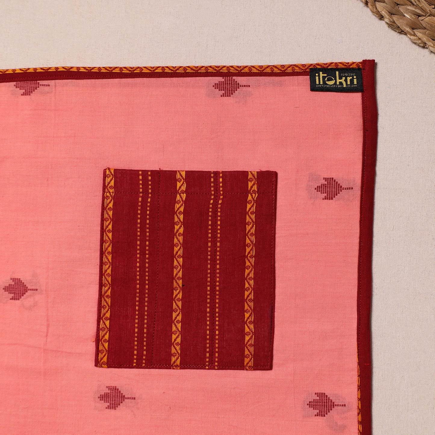 Peach Jacquard Cotton Table Mat With Pocket