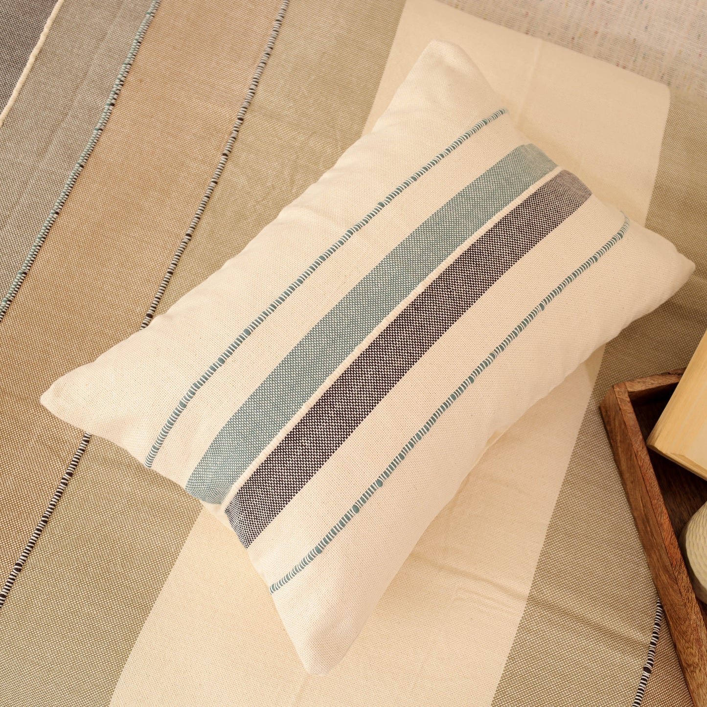 Pure Cotton Handwoven Bed/Sofa Throw with Cushion Cover Set 10
