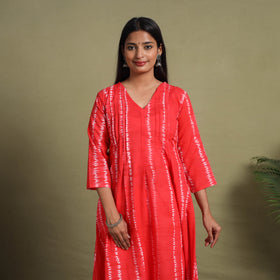 Red A-Line Tie & Dye Cotton Pintuck Shibori Kurta for Women
