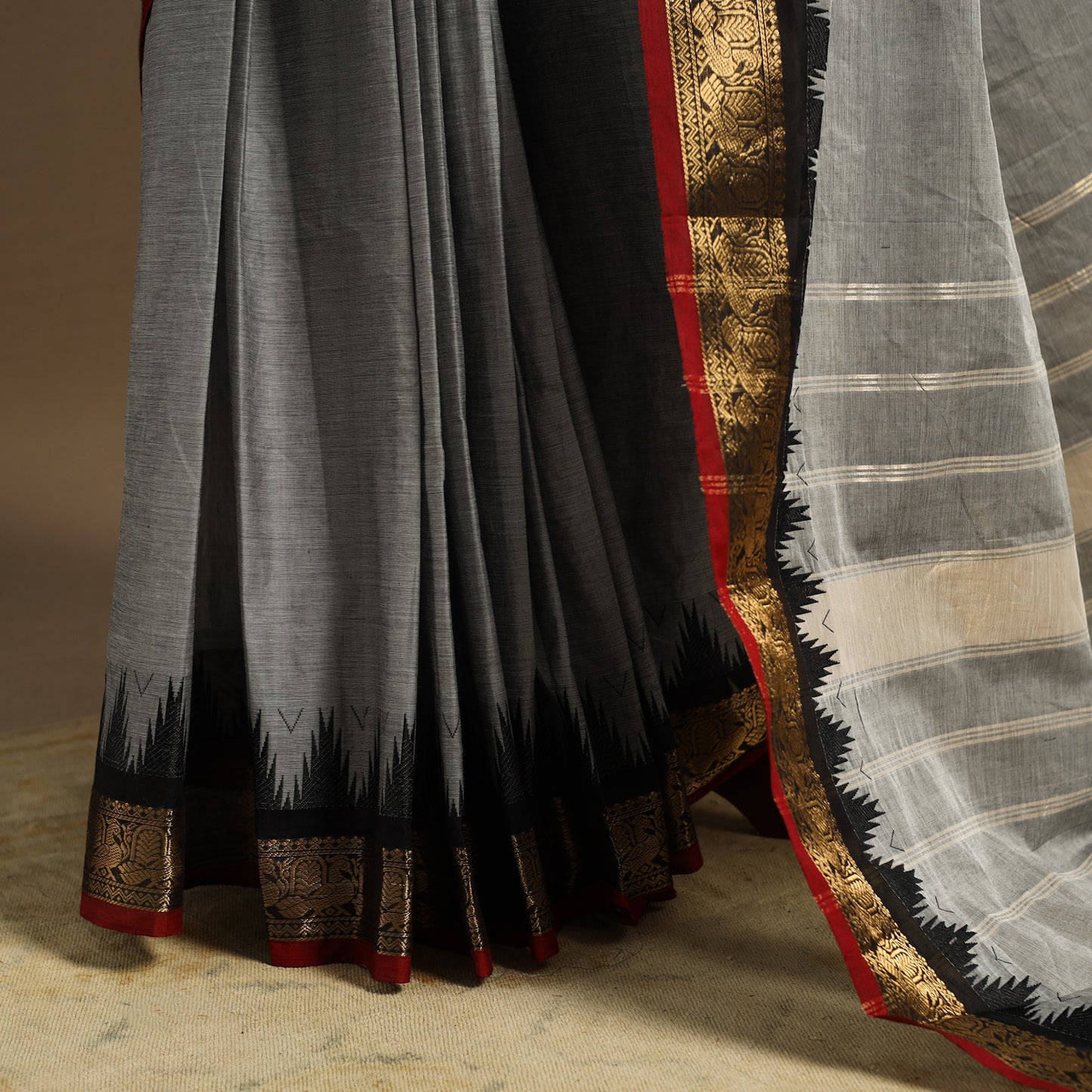 Grey Kandangi Chettinad Cotton Saree with Border