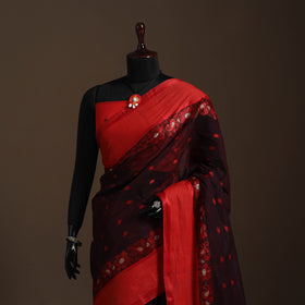 Black Bengali Tant Saree with Matching Jewellery & Blouse