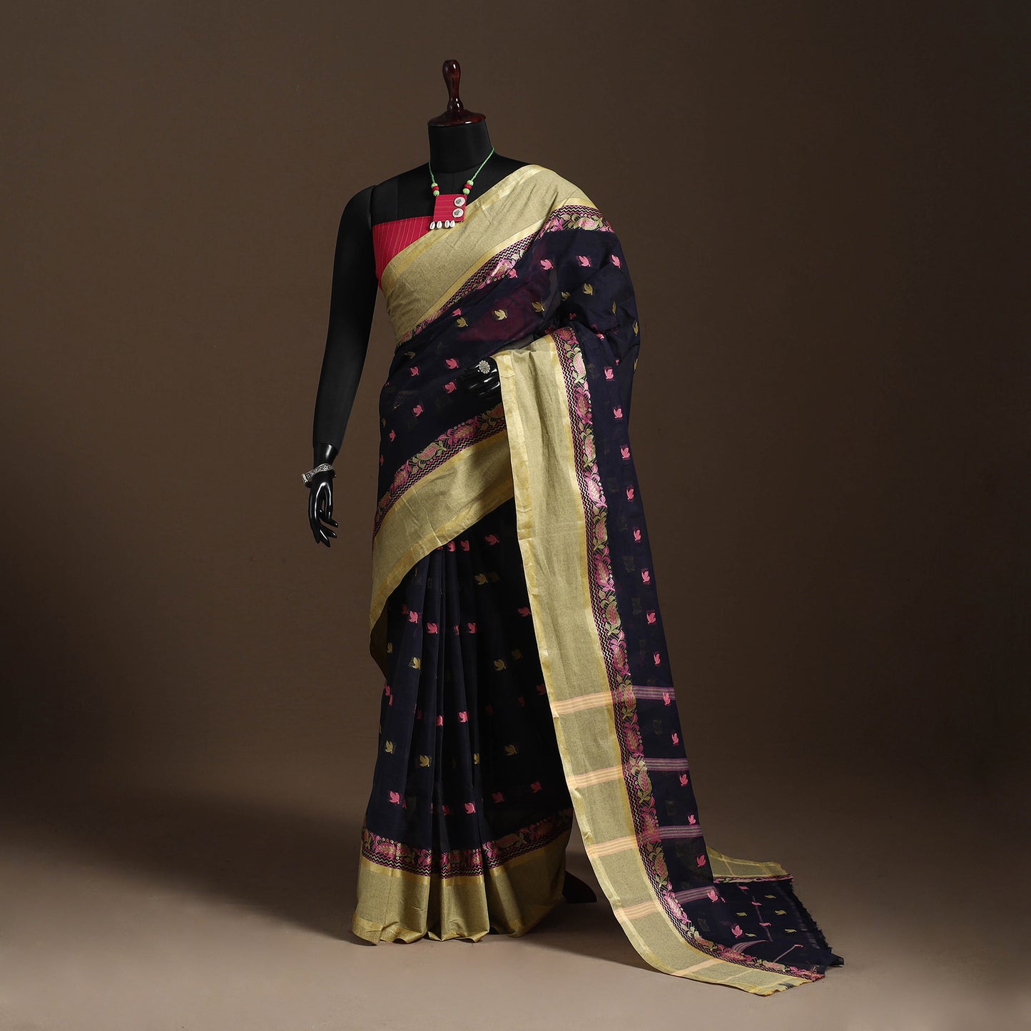 Black - bengali tant saree with matching jewellery & blouse