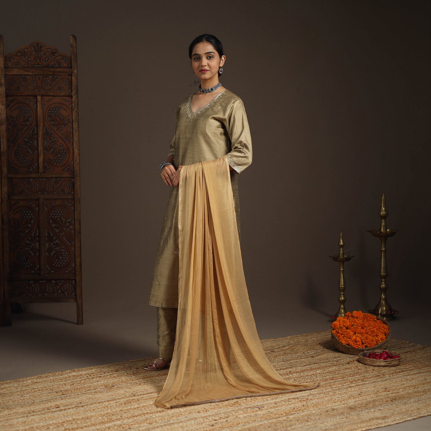 Brown - slub silk embroidered plain kurta set (set of 3) 01