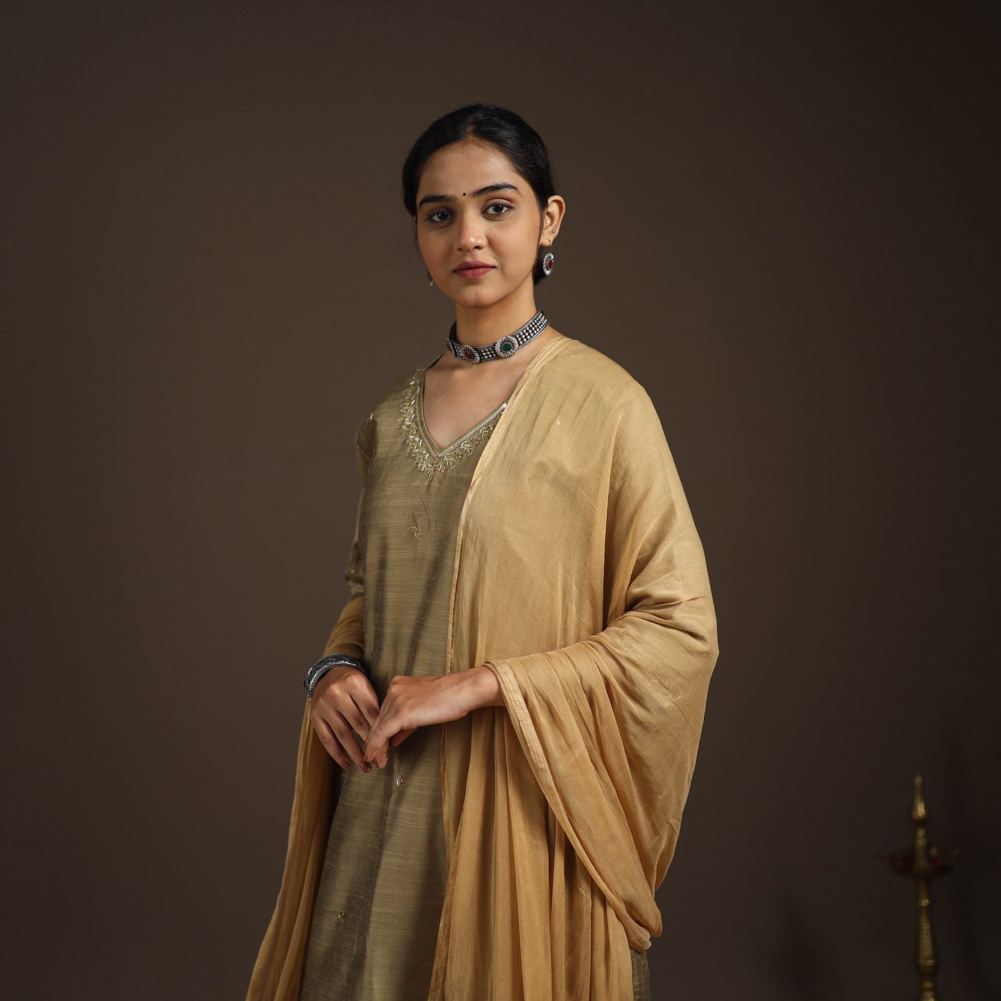 Brown - slub silk embroidered plain kurta set (set of 3) 01