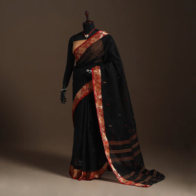 Black Bengali Tant Saree with Matching Jewellery & Blouse