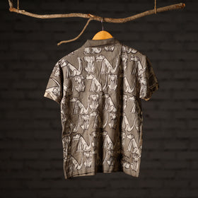 Buy Bindaas Natural Dyed Art Block Print Polo Collar T-shirt in Pure Cotton Online at iTokri.com