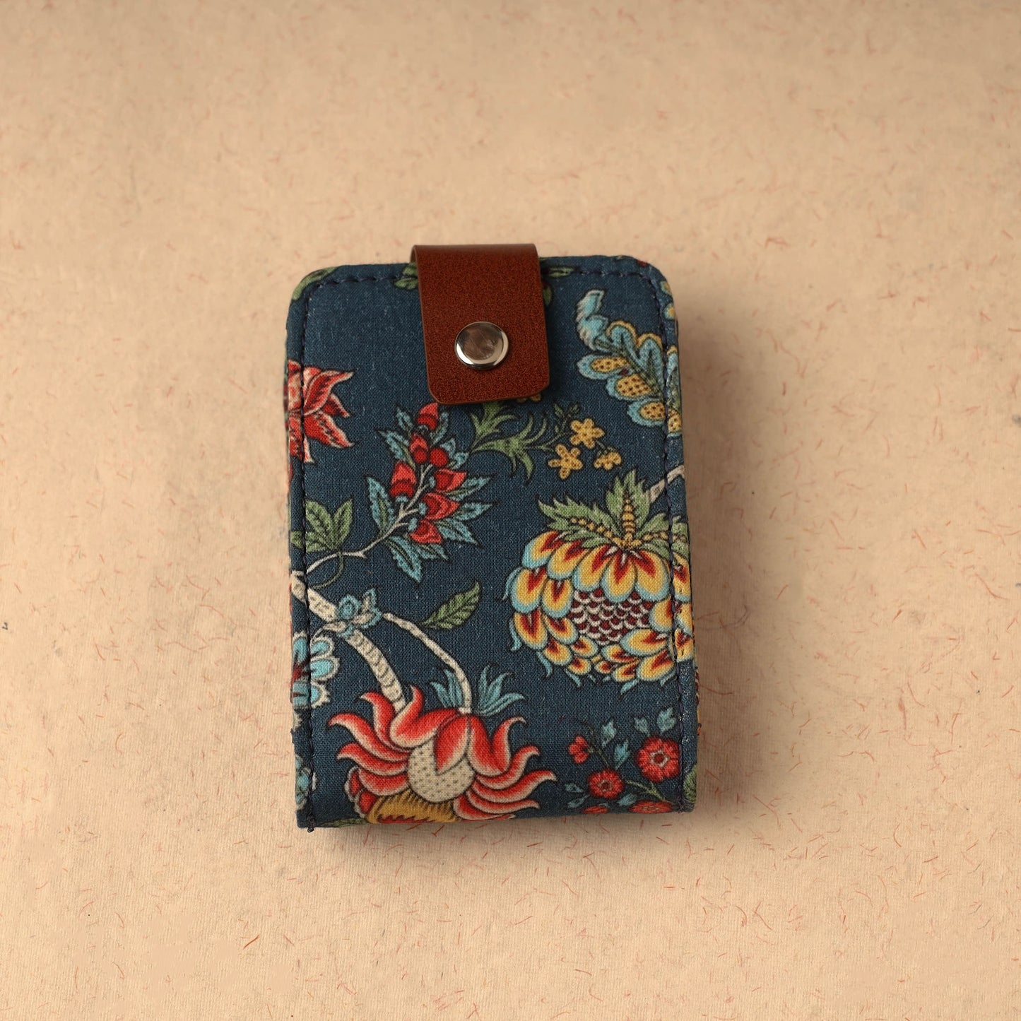 Floral Printed Handcrafted Lipstick Case With Mirror (4 x 3 in) 16