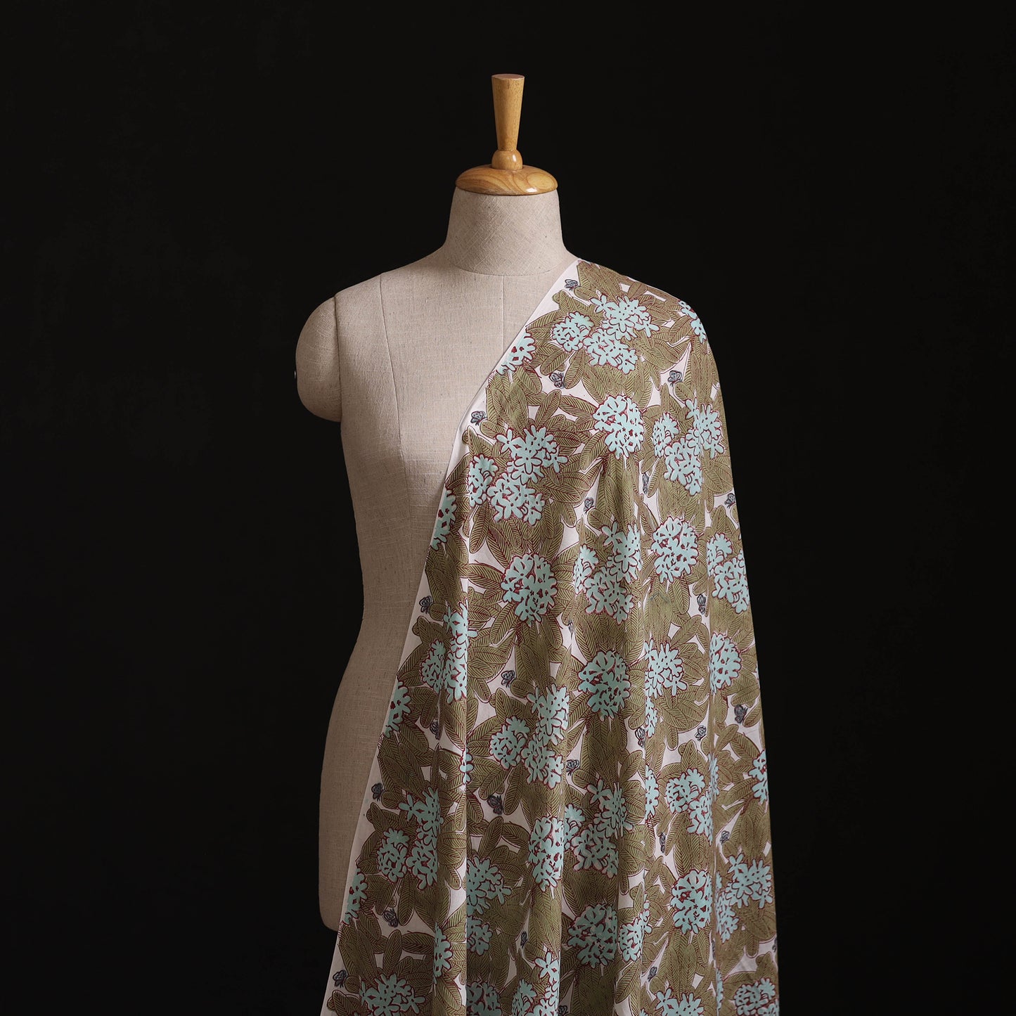 Rasa Lobhi Champa Motif Floral Hand Block Printed Cotton Fabric 06