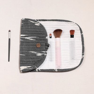 Brush Wrap Pouch